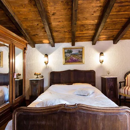 Authentic Dalmatian Hillside Escape With Pool, Sauna & Bbq Ferienhaus *